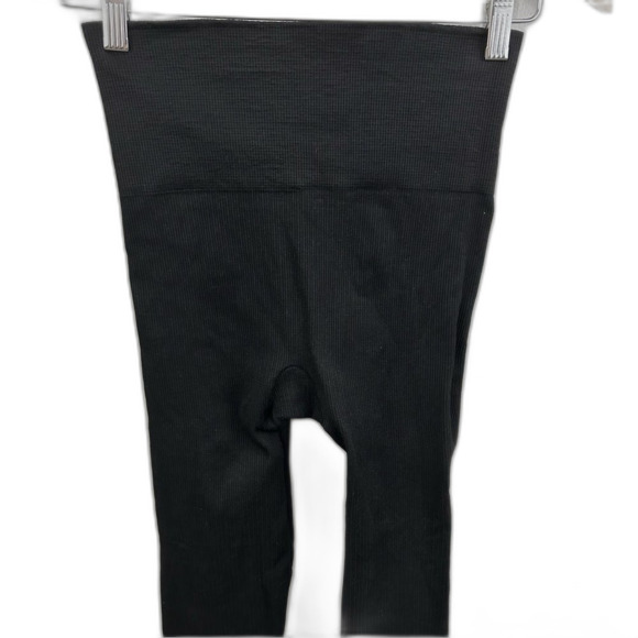 SPANX Black Look-At-Me Leggings Size Large - Picture 13 of 14